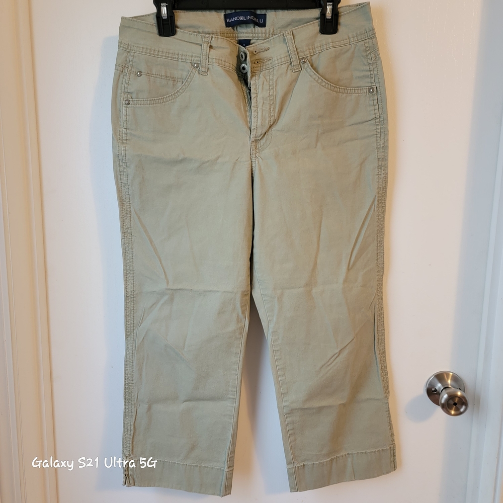 Bandolino Women's Capris Sage